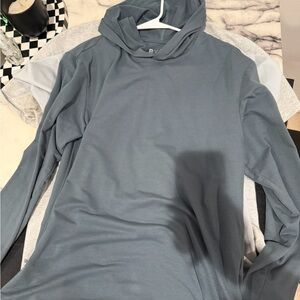 Bylt lightweight hooded long sleeve and short sleeve Henley size large